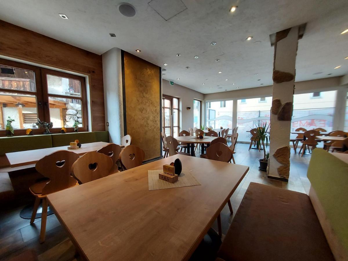 Feistritz an der Drau Gasthof Zentral מראה חיצוני תמונה